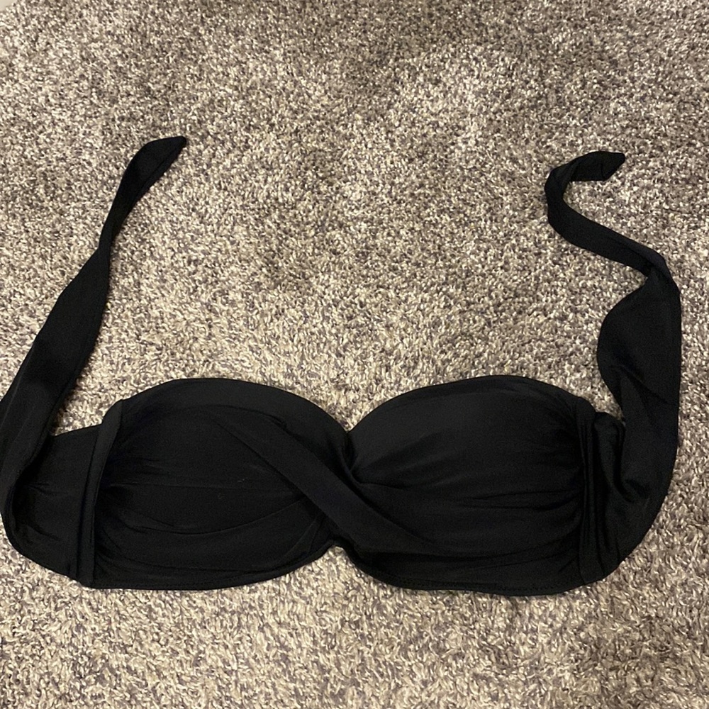 Black Strapless Bikini Top